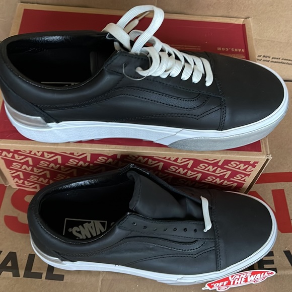 Vans Old Skool Stacked Platforms Shiny Black/True White Men’s - Picture 4 of 16